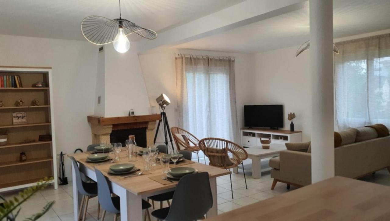Maison De Charme Omaha En Bessin * Port-en-Bessin-Huppain
